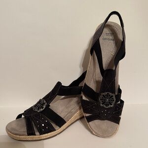 Earth Origins Black Skylar Sandals